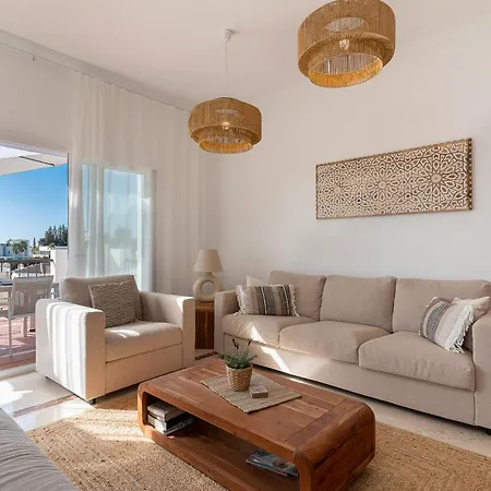 Paraiso Pueblo Luxurious Penthouse 360º Sea Views - 2603 Apartment Estepona