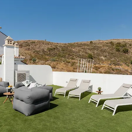 Apartment Paraiso Pueblo Luxurious Penthouse 360º Sea Views - 2603 *